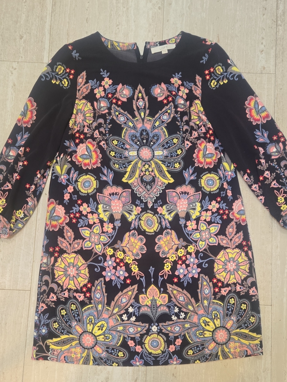 Ann Taylor LOFT Multi-Color Design Print Shift Dress
